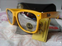 RAY-BAN TECH WAYFARER